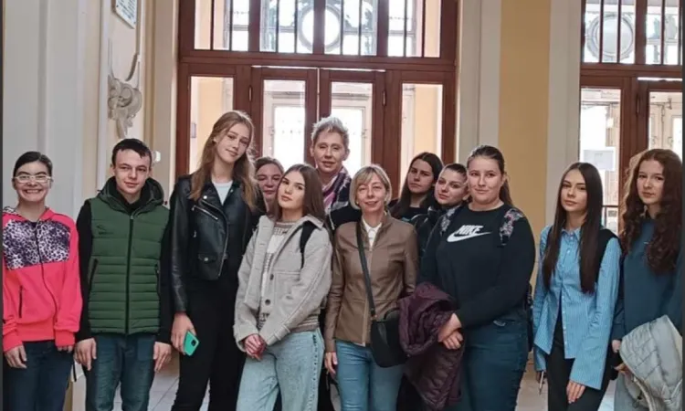 DC-VET WB Project: From Postcards to Cooking - Fostering Life Skills and Social Inclusion